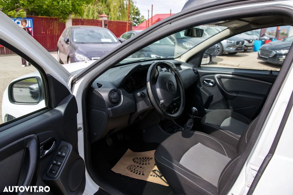 Dacia Duster 1.5 dCi 4x2 Prestige - 16