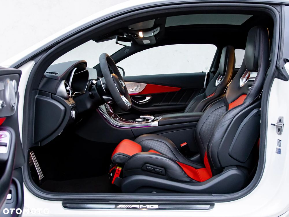 Mercedes-Benz Klasa C 63 S AMG 9G-TRONIC - 33