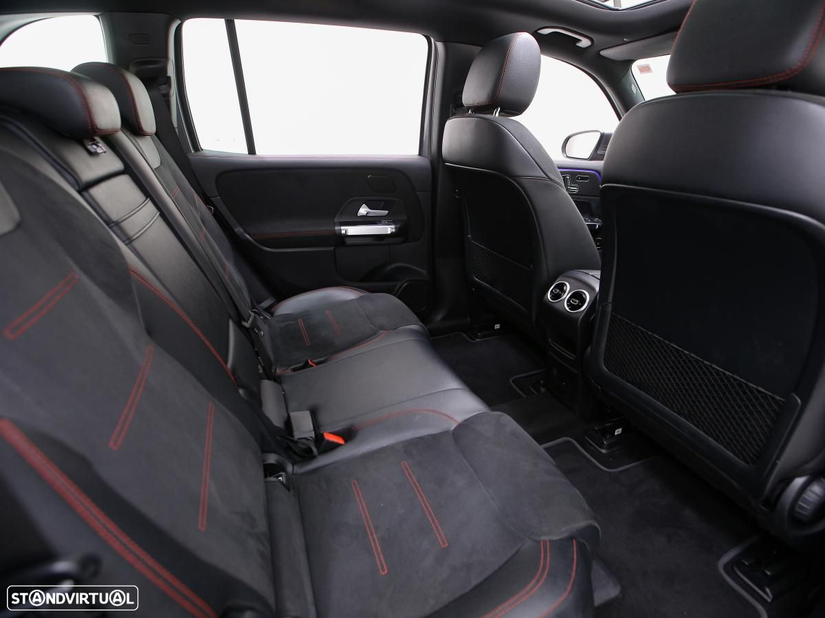 Mercedes-Benz EQB 300 4Matic AMG Line - 12