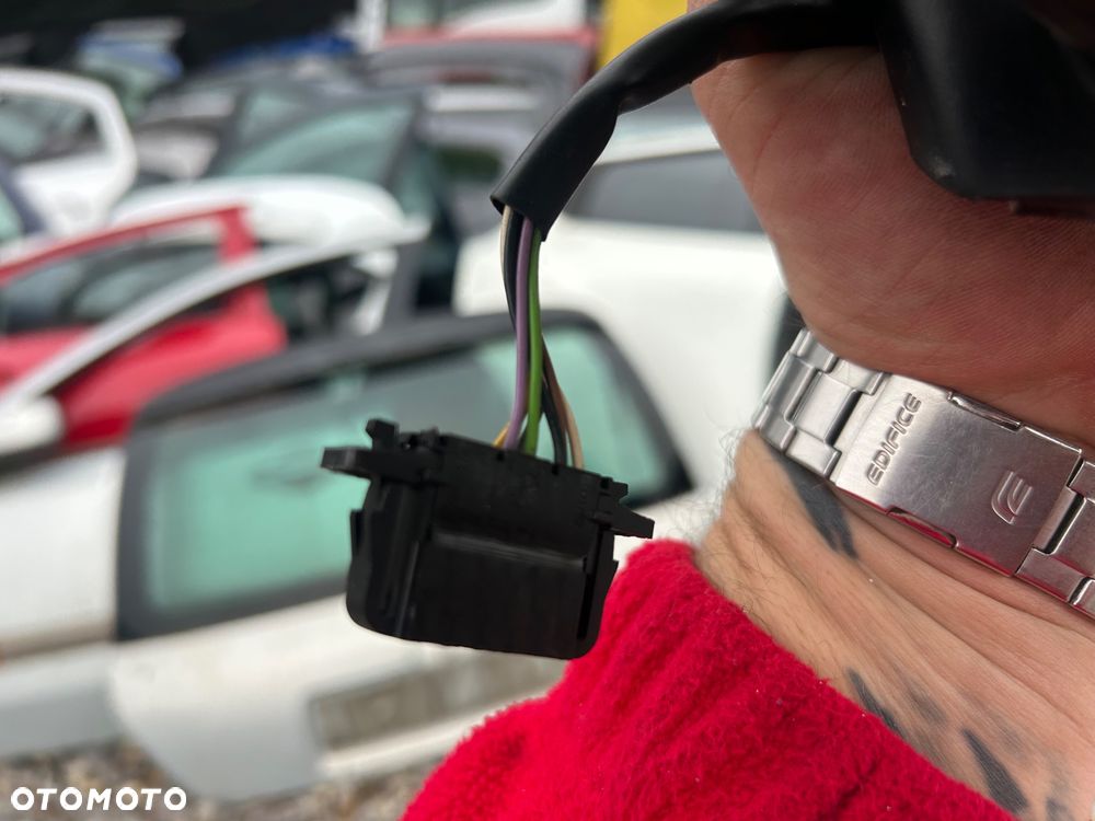 KL Lusterko Lewe Prawe Skoda Octavia II 7 PIN Eu Srebrne - 6