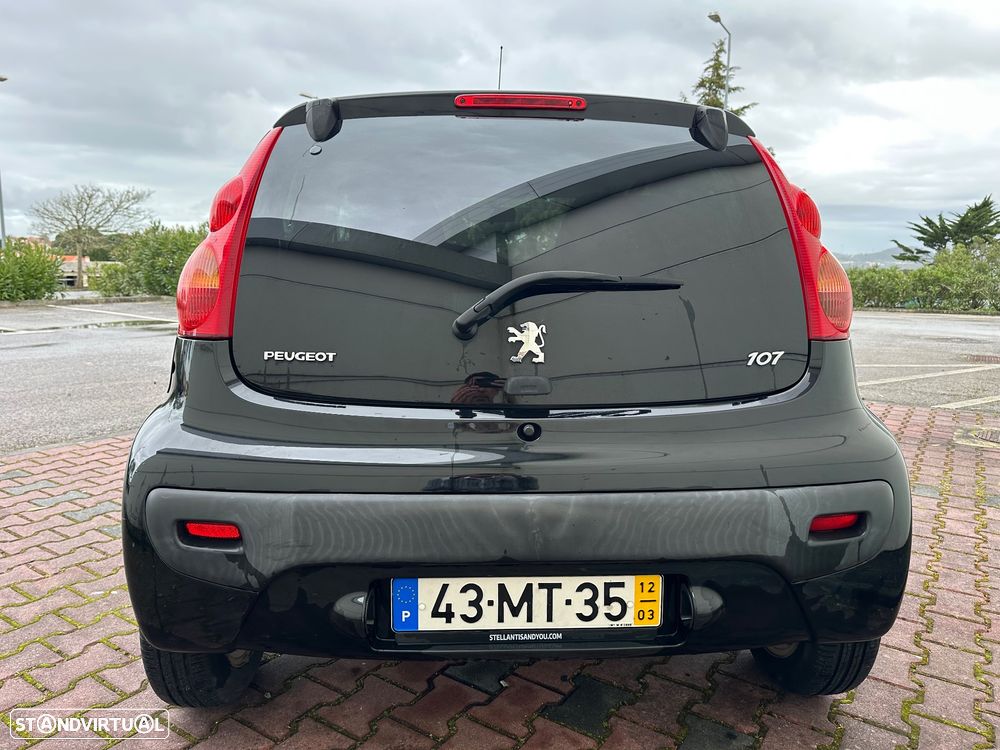 Peugeot 107 1.0 Black&Silver E5 - 2