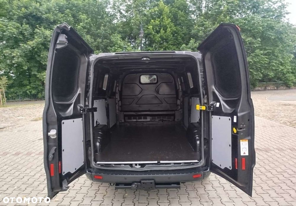 Ford Transit Custom - 31