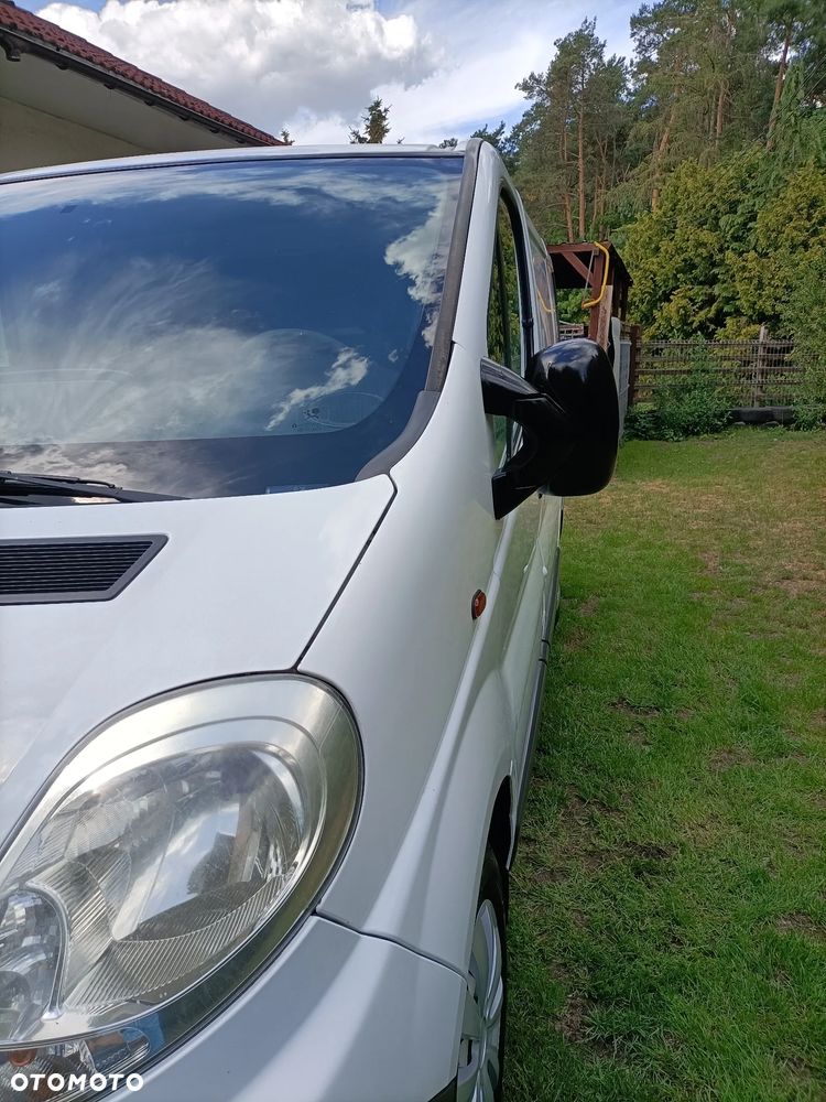 Opel Vivaro - 14