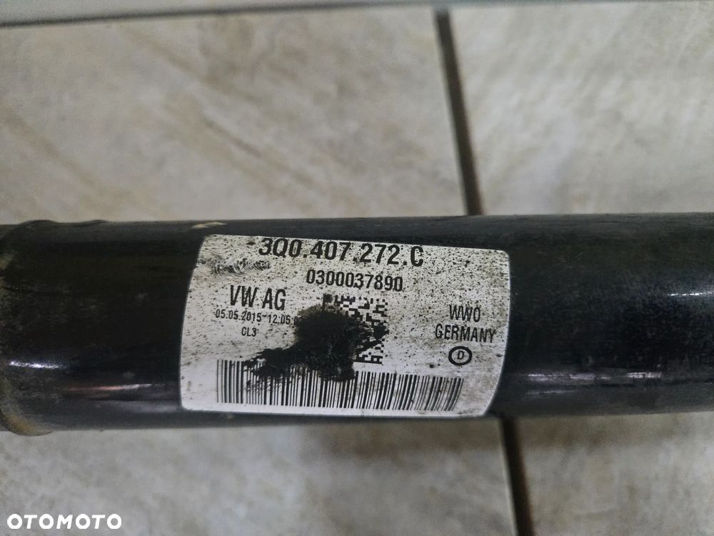 AUDI SEAT SKODA VW  PÓŁOŚ PRAWA 3Q0407272C - 2