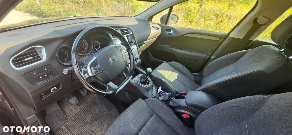 Citroën C4 1.2 PureTech Feel Edition S&S - 6