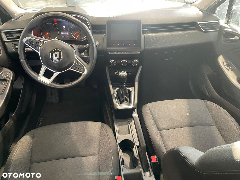 Renault Clio TCe 100 TomTom Edition - 18