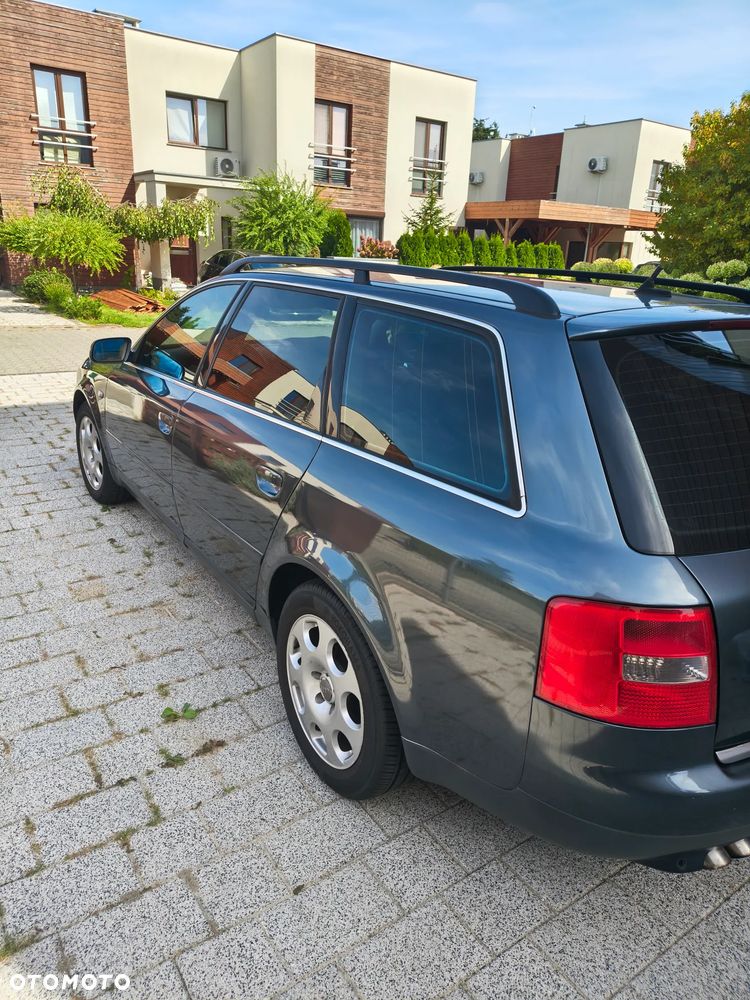 Audi A6 Avant - 15
