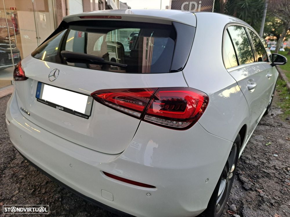Mercedes-Benz A 180 d Style Plus Aut. - 25