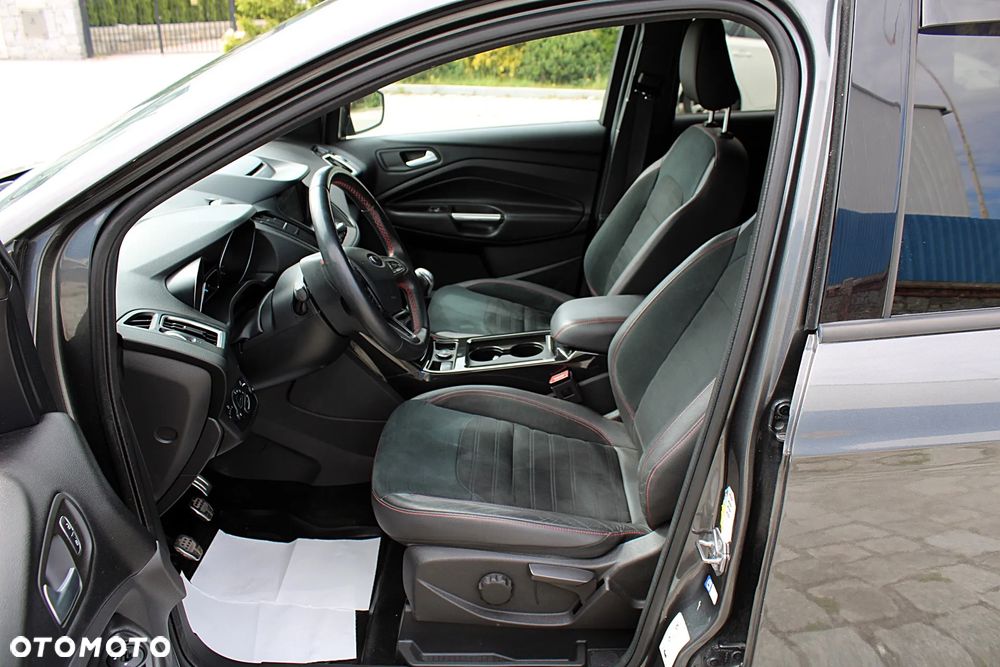 Ford Kuga - 14