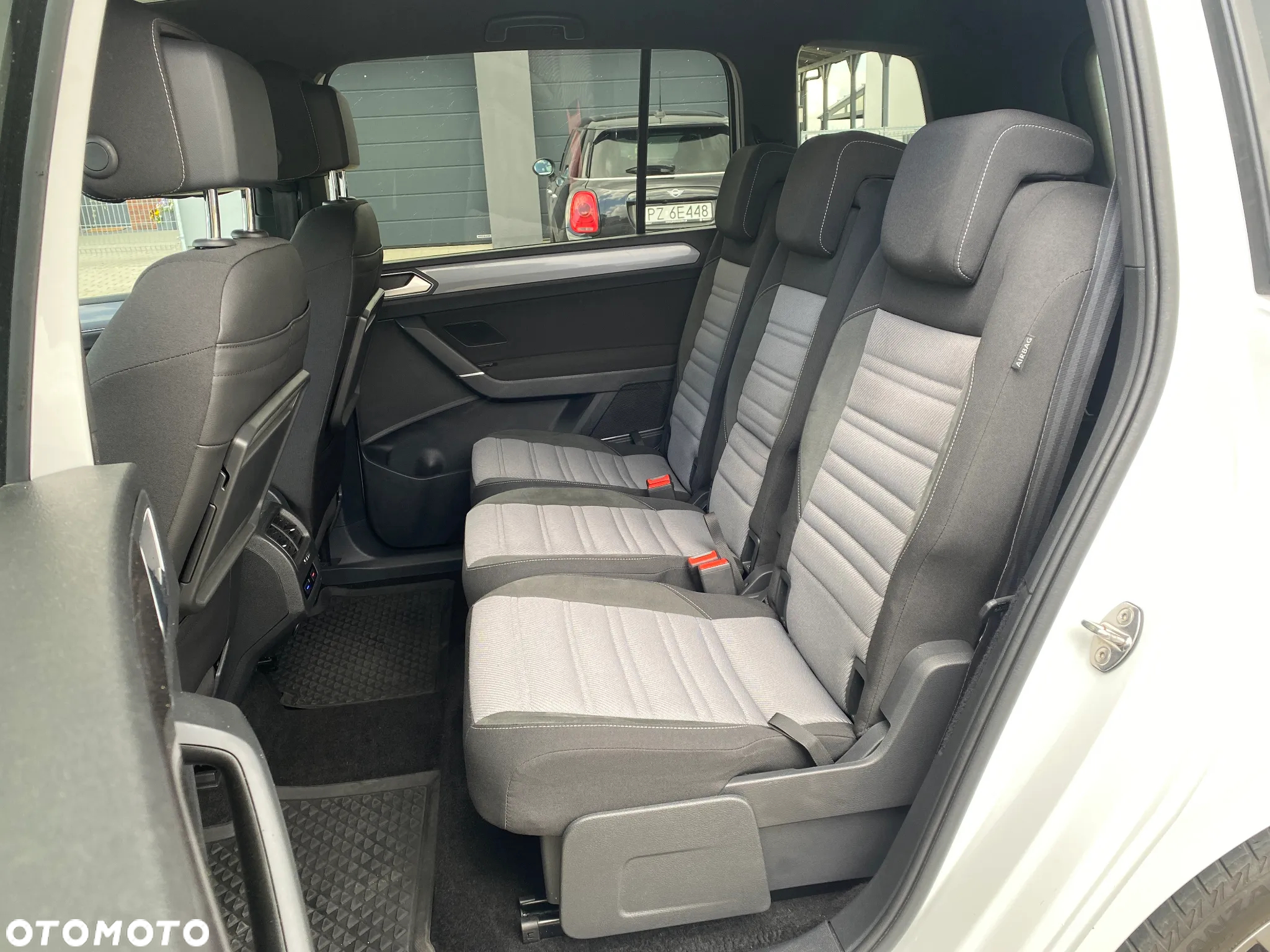 Volkswagen Touran 1.5 TSI EVO Highline DSG - 29