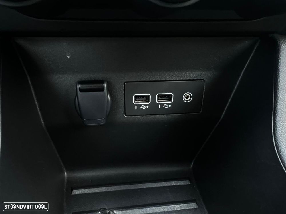 Renault Clio 1.0 TCe Evolution - 47