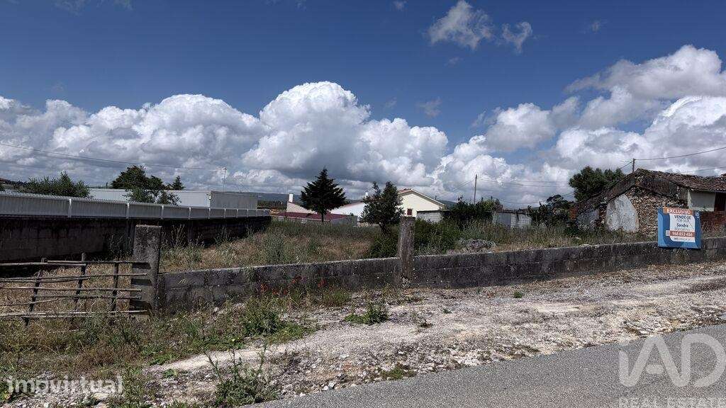 Terreno em Alcanede - Grande imagem: 5/5