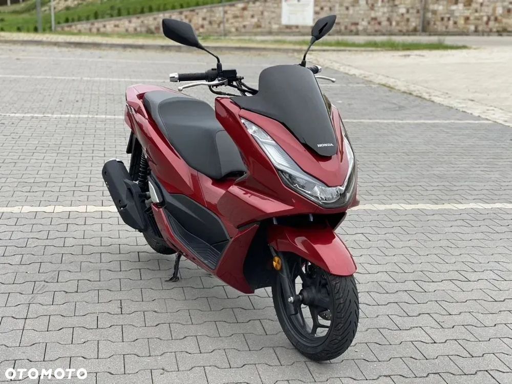 Honda PCX - 1