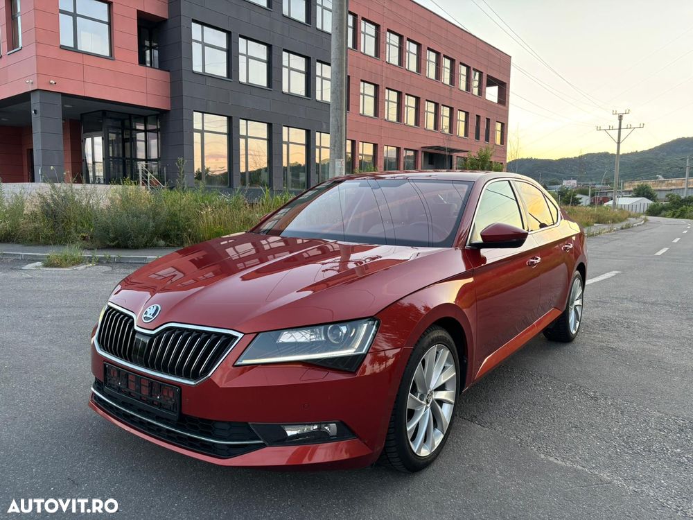 Skoda Superb 2.0 TDI DSG Premium Edition - 3