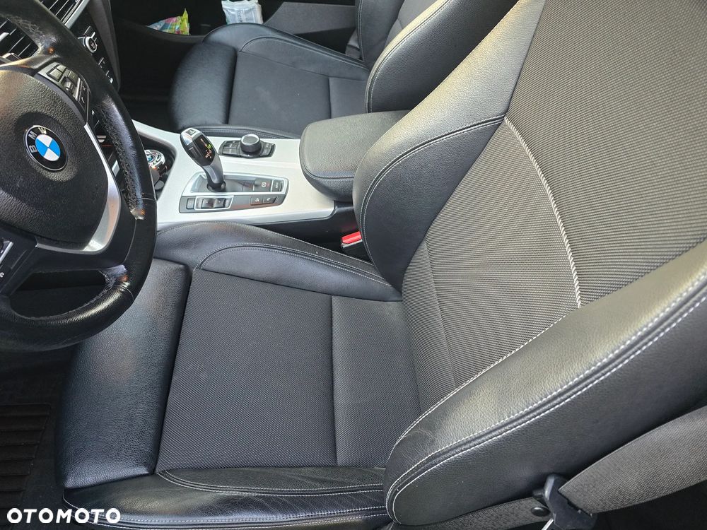 BMW X3 xDrive20d - 8
