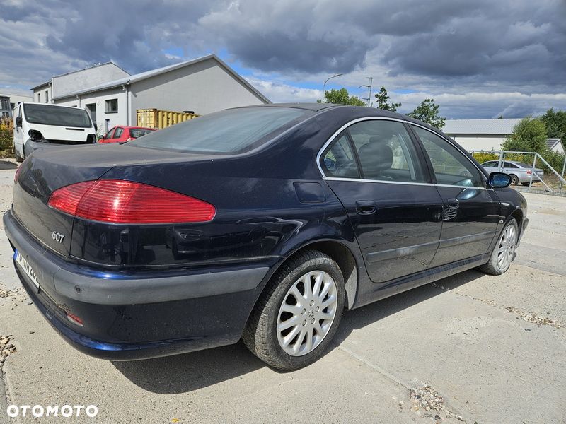 Peugeot 607 3.0 - 11