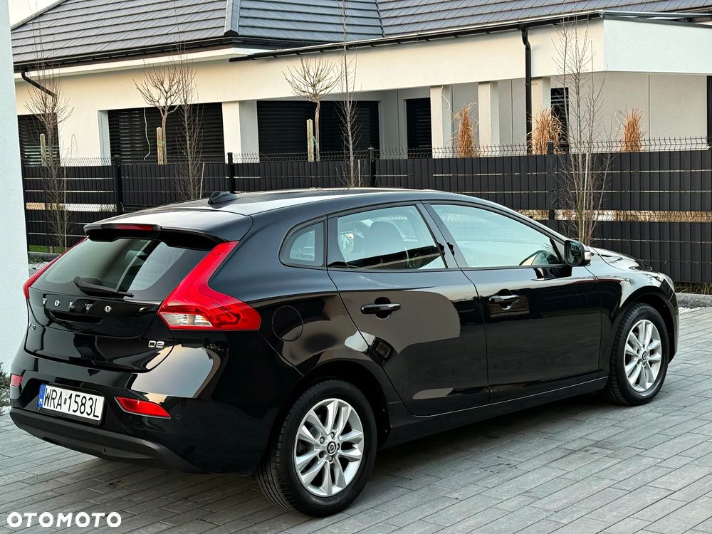 Volvo V40 D2 You - 17