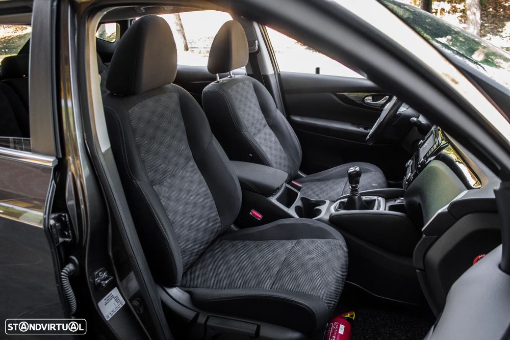Nissan Qashqai 1.5 dCi Acenta - 27