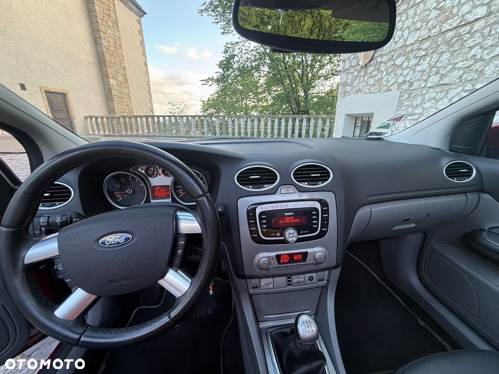 Ford Focus 2.0 Titanium - 9