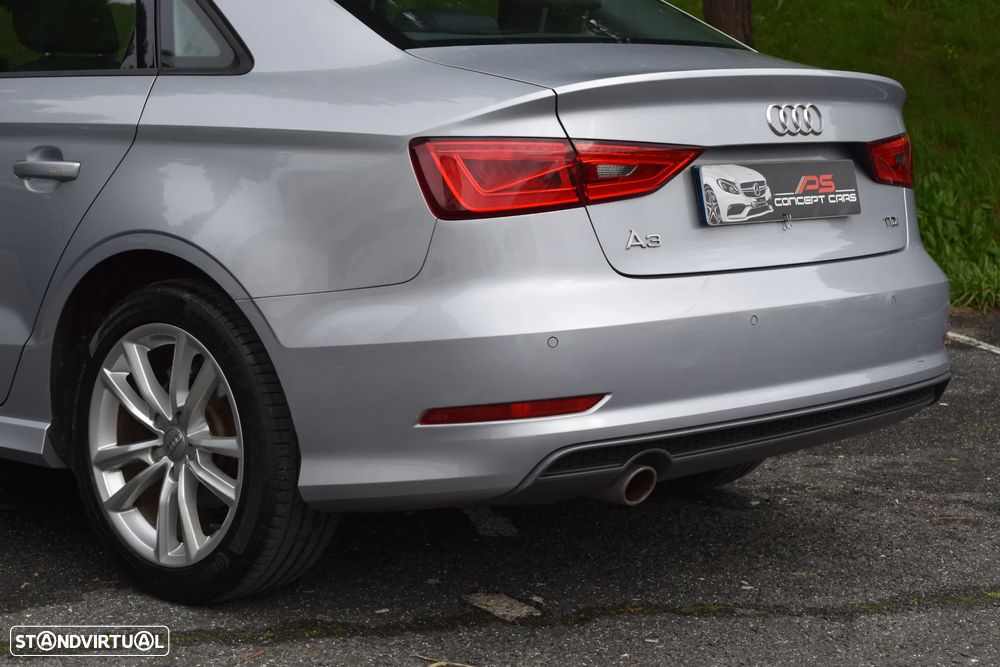 Audi A3 Limousine 1.6 TDI S-line - 33