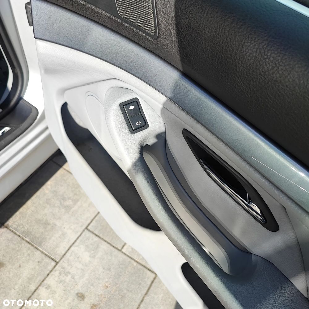 BMW Seria 5 - 23