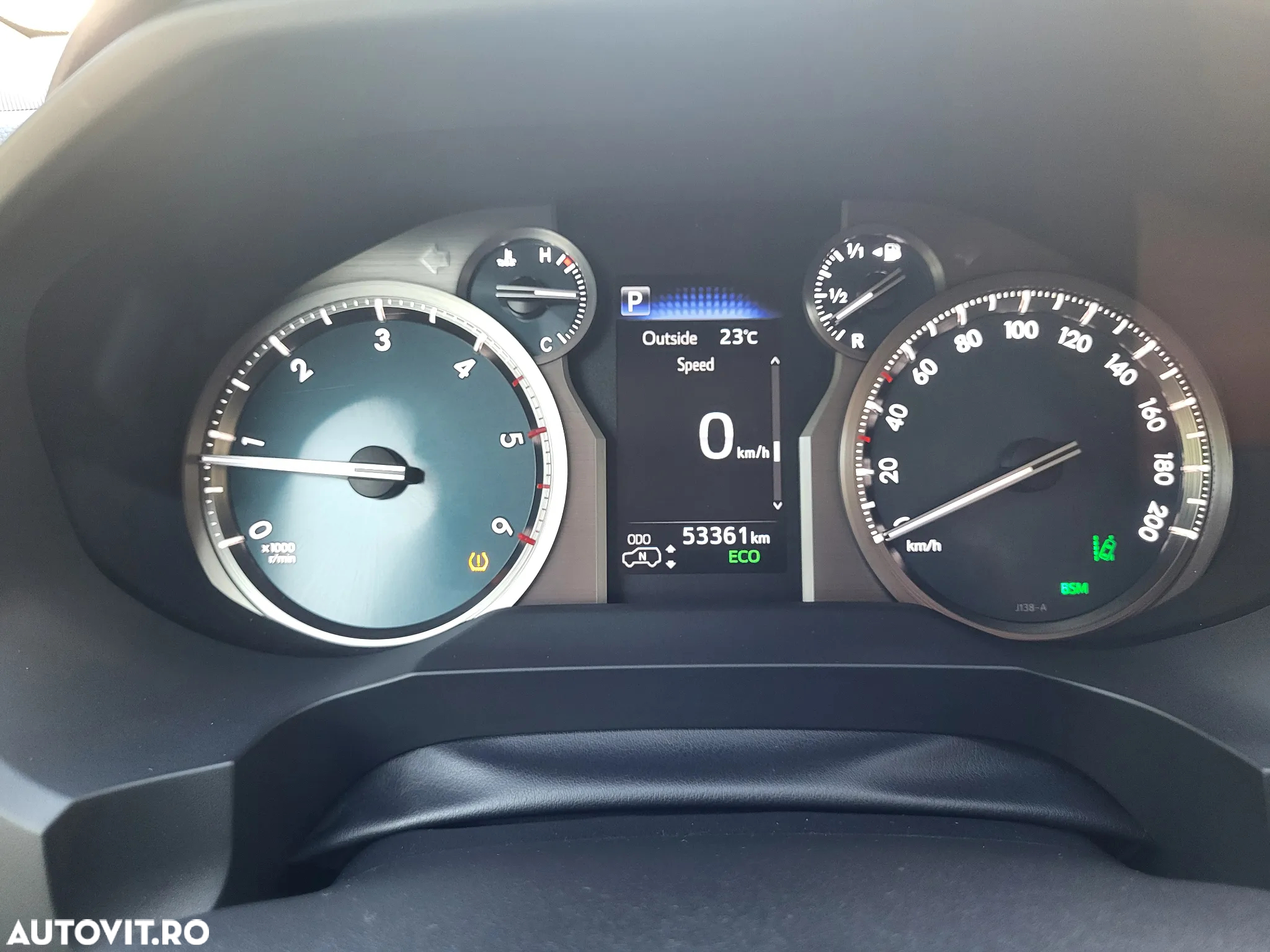 Toyota Land Cruiser 2.8l Turbo D-4D A/T AVS Luxury - 6