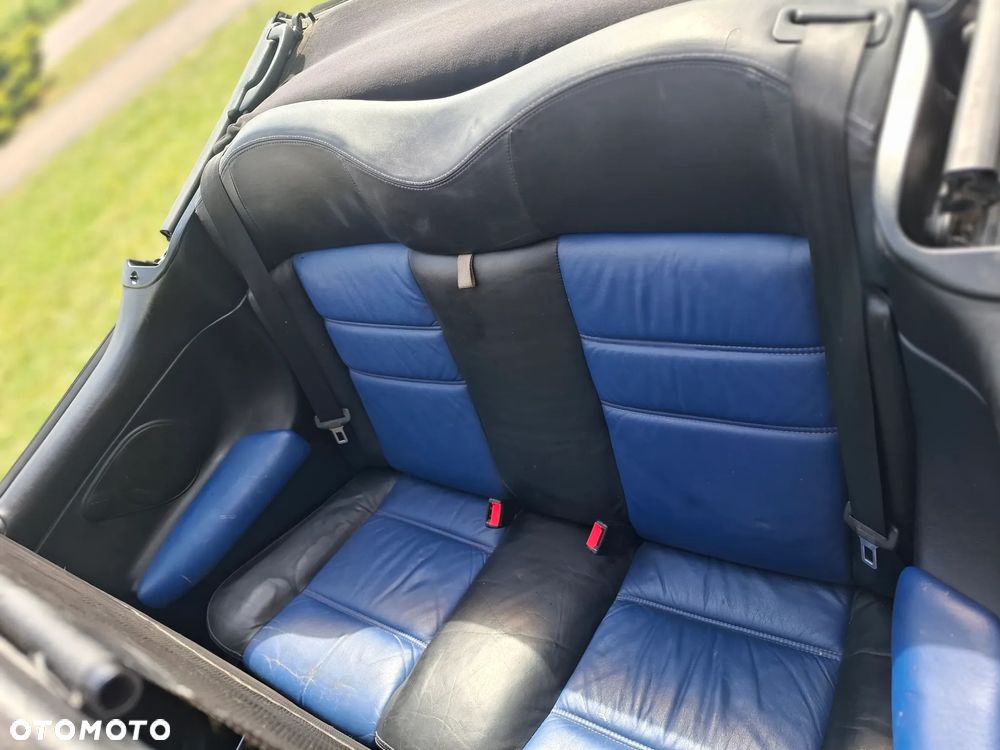 Volkswagen Golf Cabrio 1.6 - 8