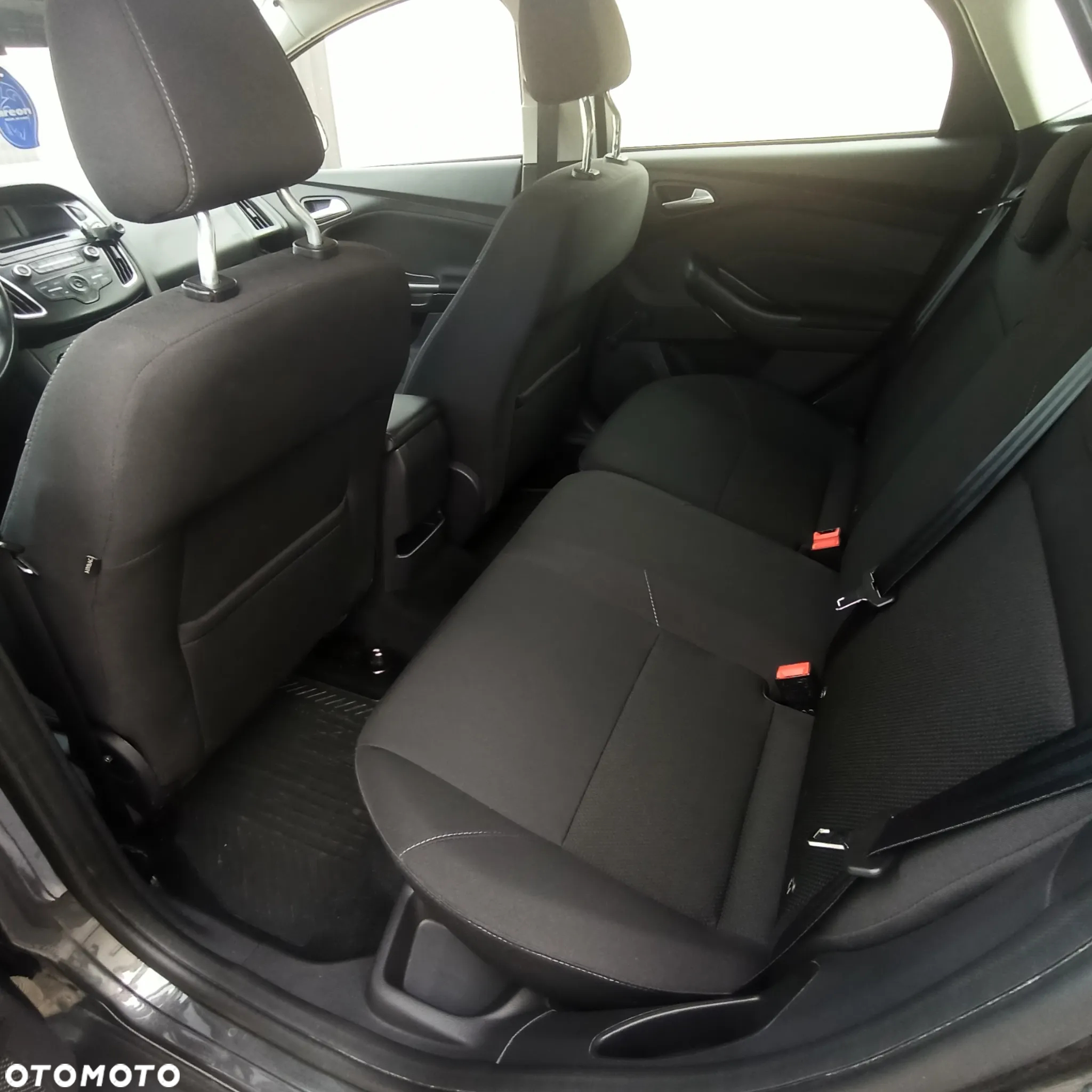 Ford Focus 1.5 TDCi Trend - 8