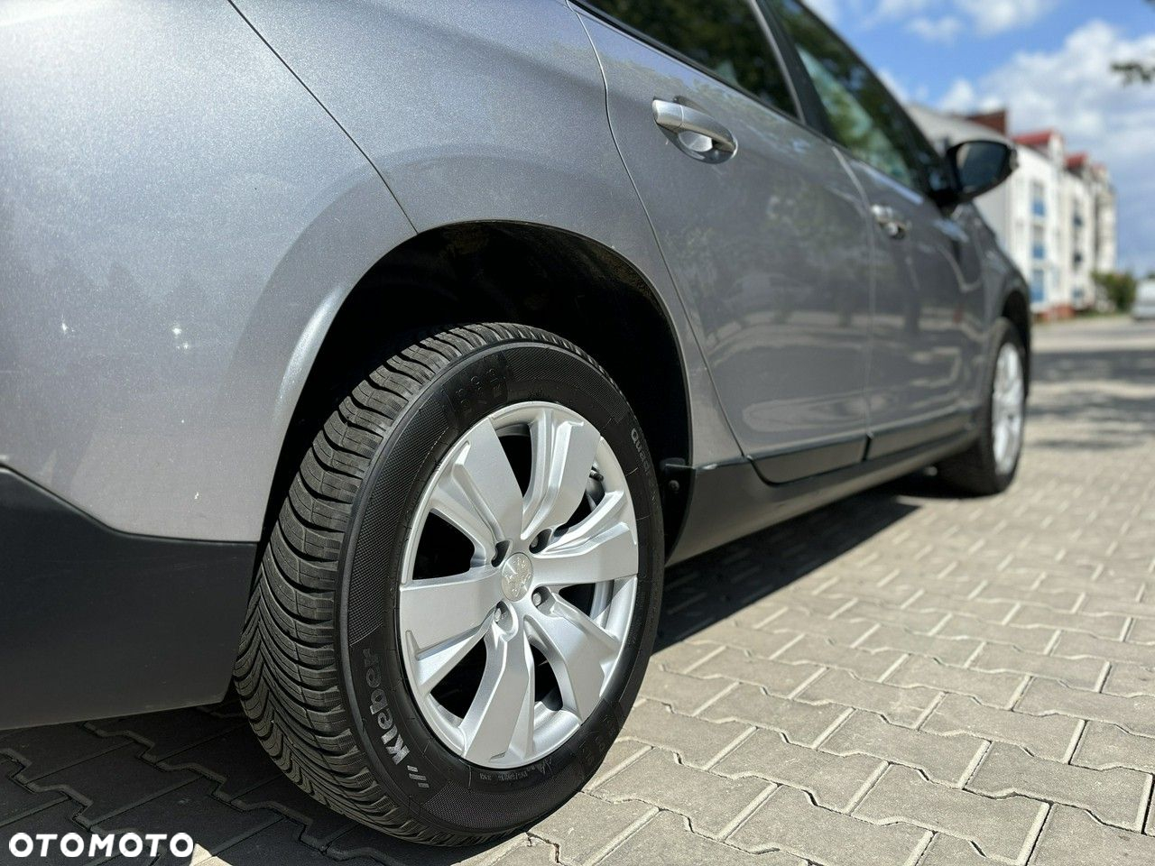 Peugeot 2008 - 7