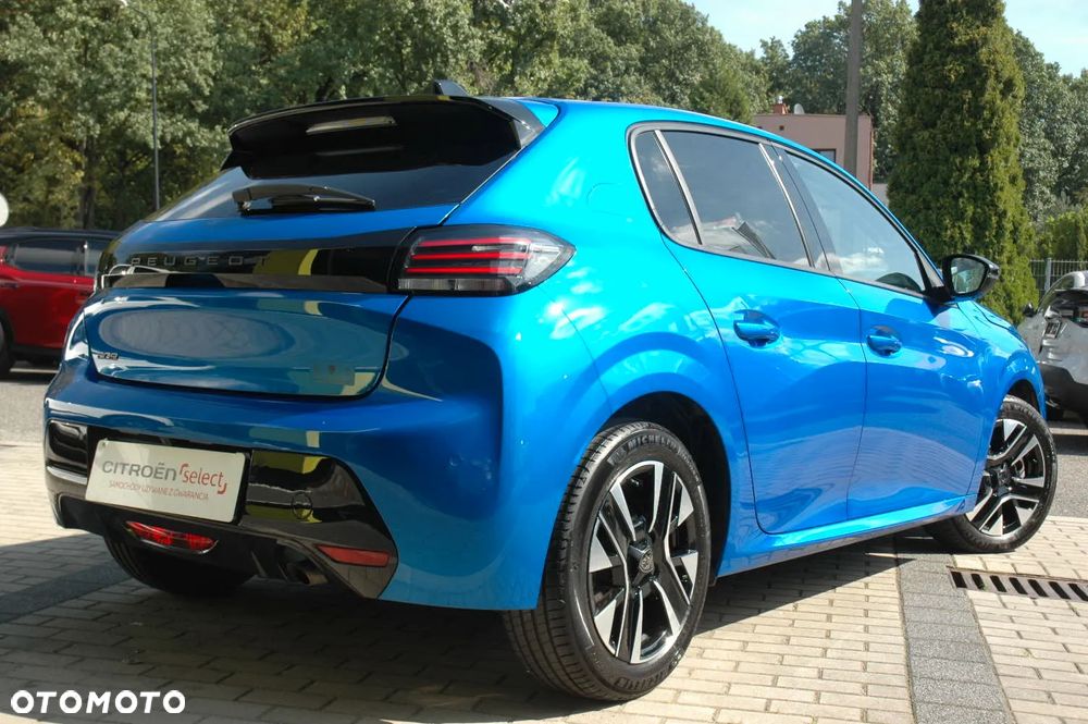 Peugeot 208 1.2 PureTech Allure S&S EAT8 - 8