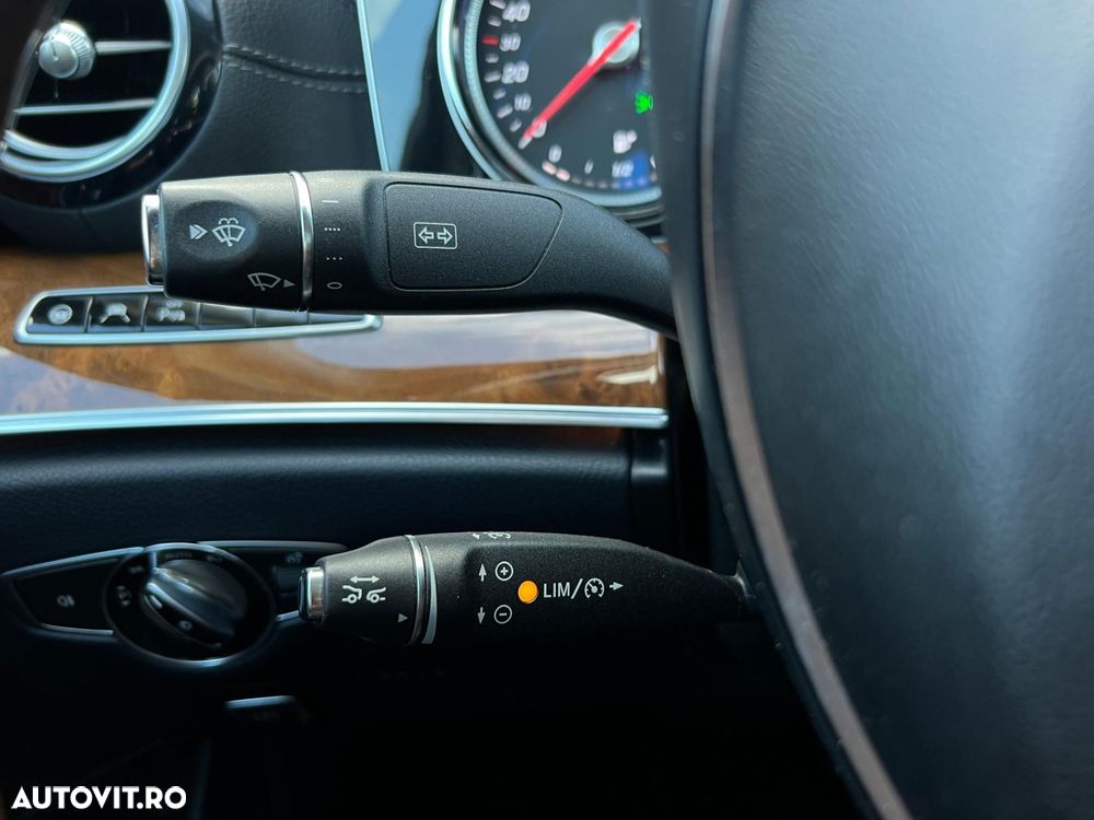 Mercedes-Benz E 300 9G-TRONIC Exclusive - 29