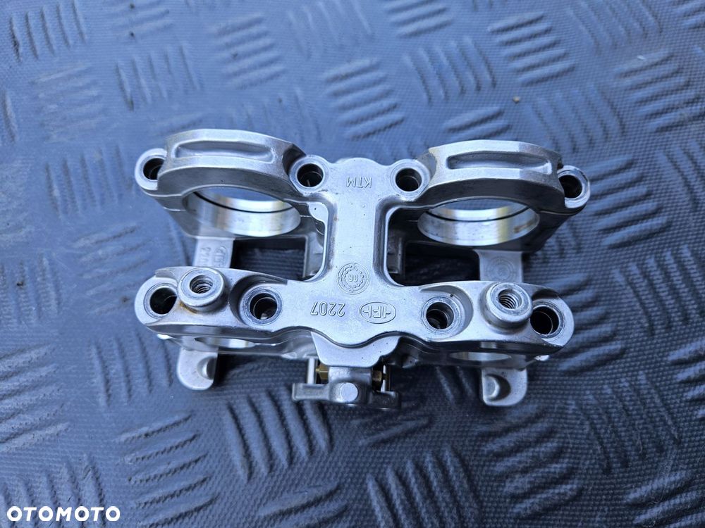 KTM EXC EXC-F SXF SX-F 250 MOSTEK MOCOWANIE WAŁKÓW ROZRZĄDU MOSTKI SUPPORT 77036020150 - 1