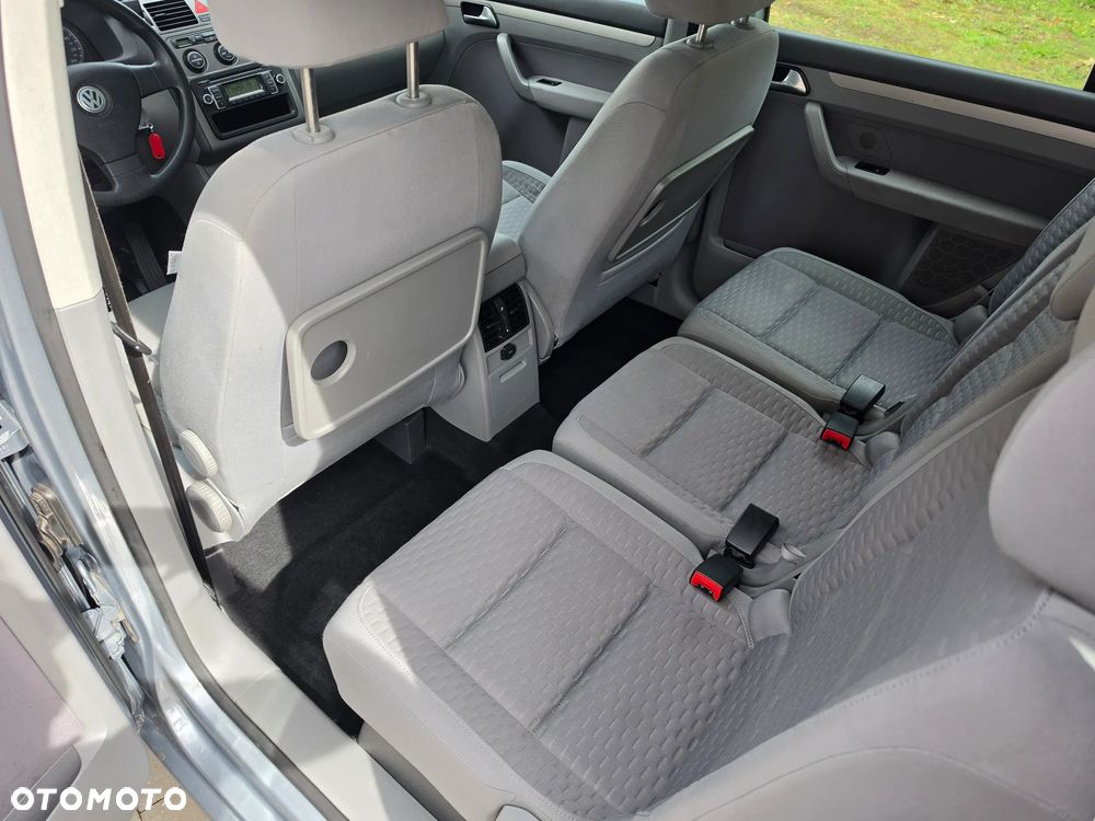 Volkswagen Touran 1.9 TDI DPF Highline - 14