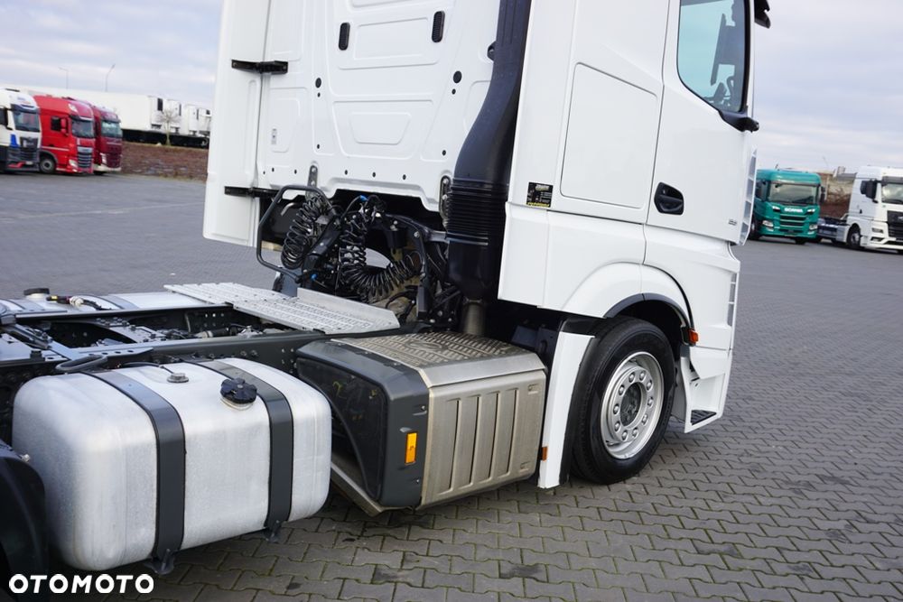 Mercedes-Benz ACTROS / 1851 / EURO 6 / ACC / BIG SPACE - 36