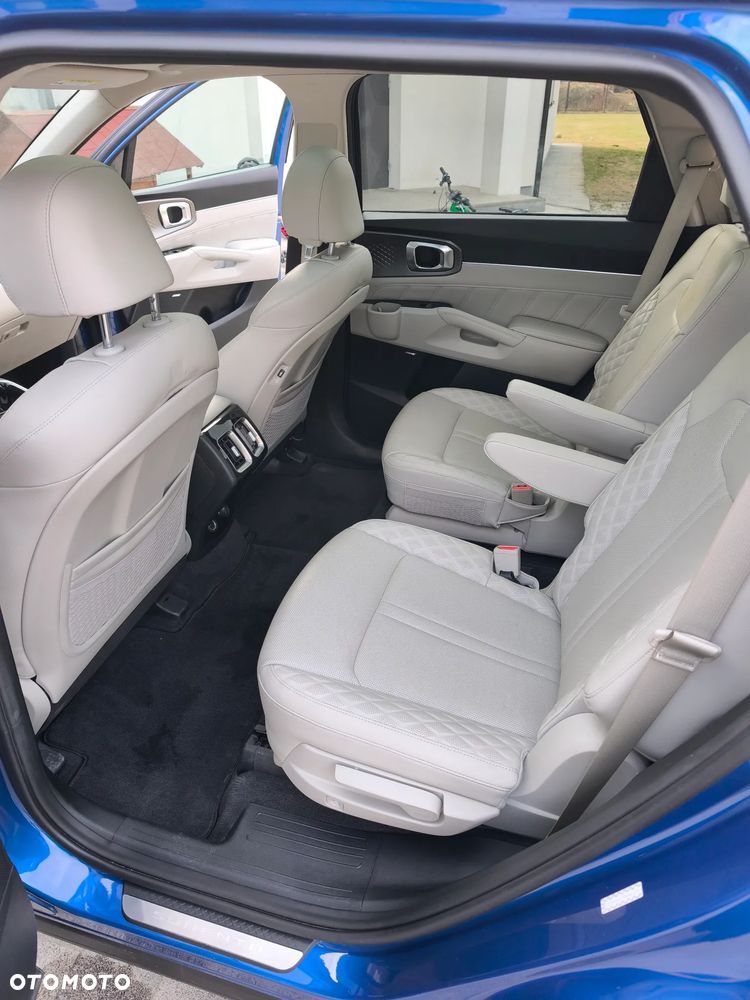 Kia Sorento - 27