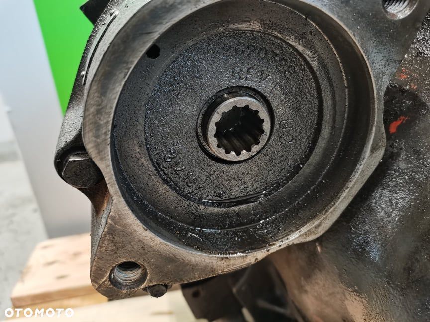 Skrzynia Powershift New Holland LM 732 {Spicer 87530825} - 4