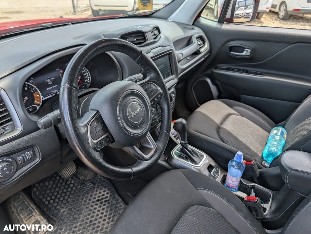 Jeep Renegade - 8