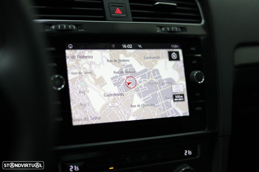 VW Golf 1.0 TSI R-Line - 21