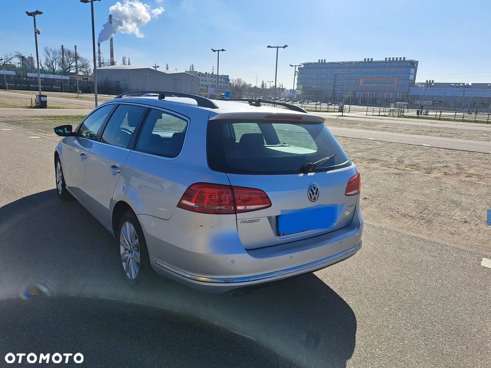 Volkswagen Passat 2.0 TDI DPF Comfortline - 2