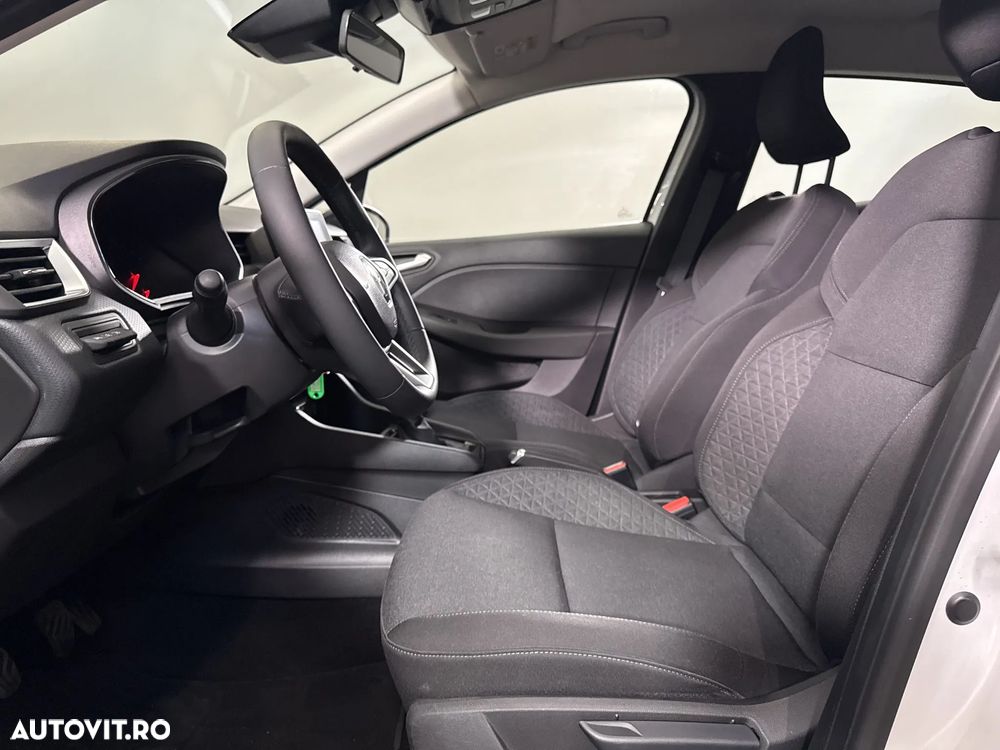 Renault Clio - 20