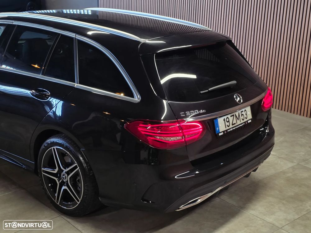 Mercedes-Benz C 300 de AMG Line - 36