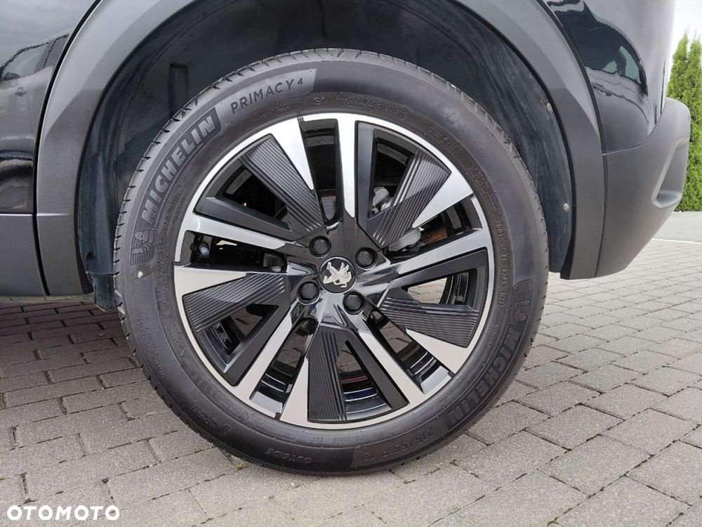 Peugeot 2008 - 10