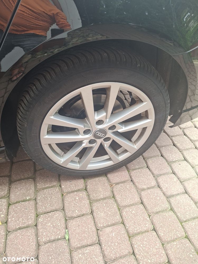 Audi A3 Sportback 35 TFSI mHEV S Line S tronic - 4