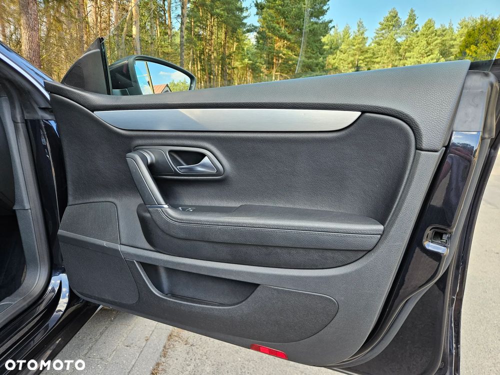 Volkswagen Passat CC 2.0 TSI Automatik - 40