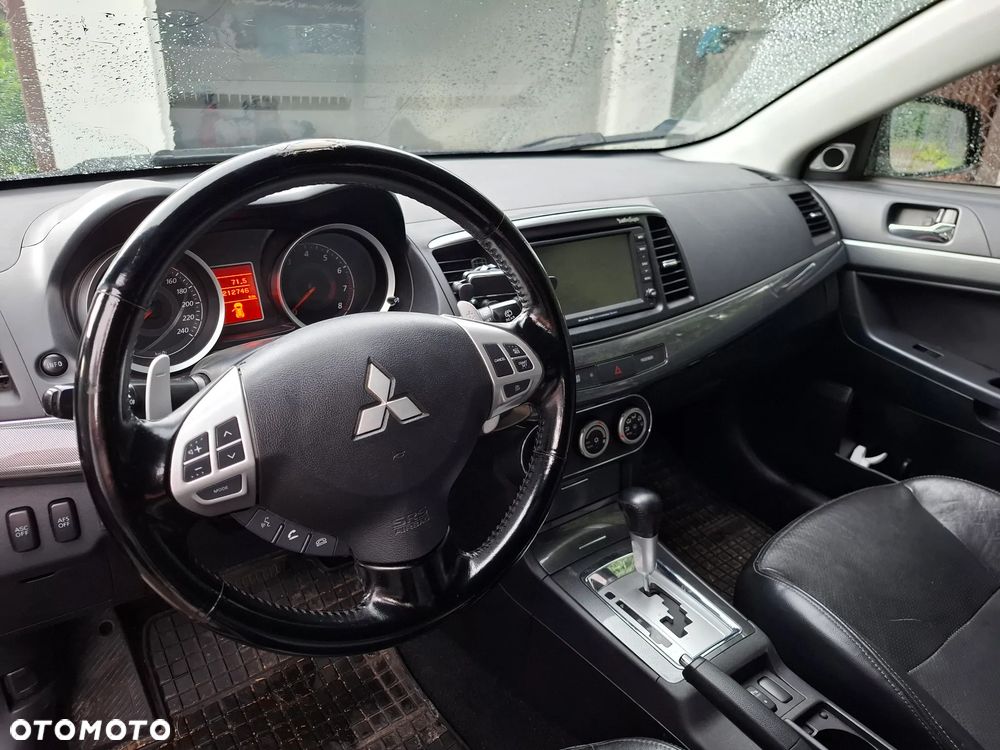 Mitsubishi Lancer 1.8 CVT Intense - 5