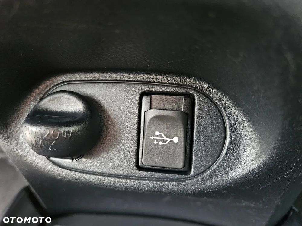 Toyota Yaris - 31