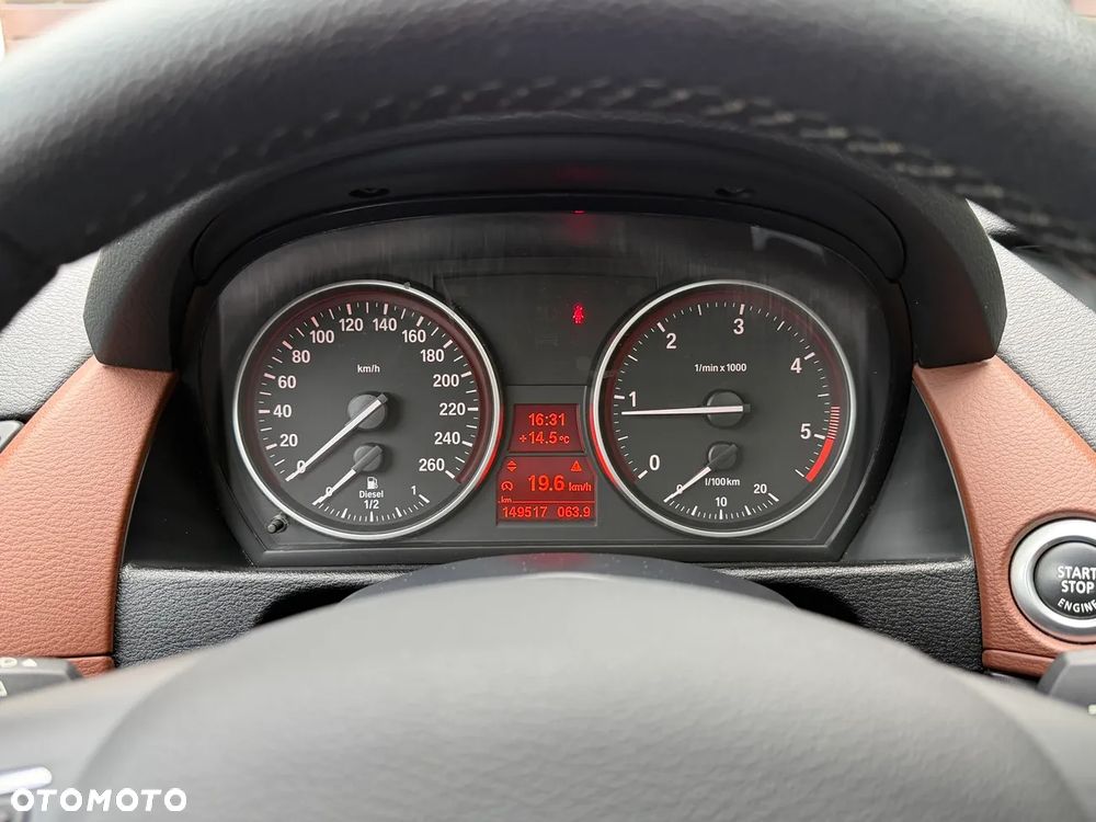 BMW X1 sDrive20d EfficientDynamics Edition xLine - 24
