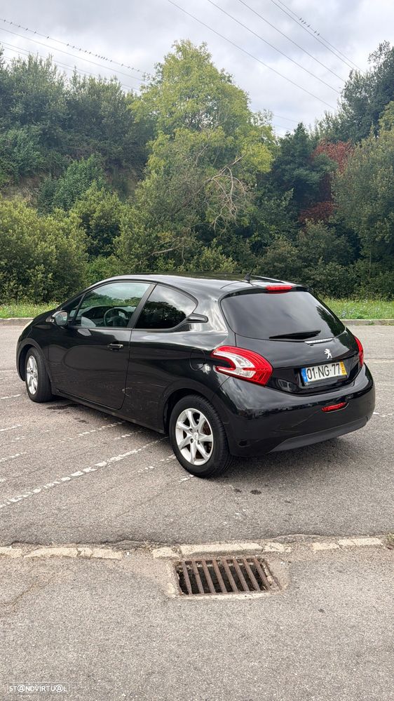 Peugeot 208 1.4 VTi Active - 3