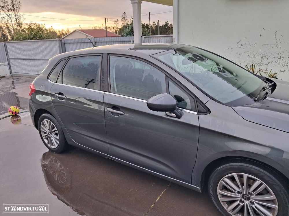 Citroën C4 1.6 HDi Attraction - 3