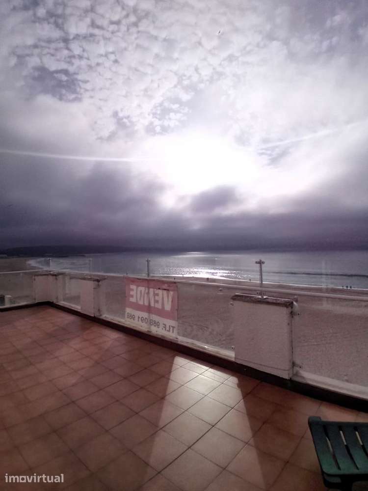 Apartamento T4 com terraço e garagem na Nazaré - Grande imagem: 3/44
